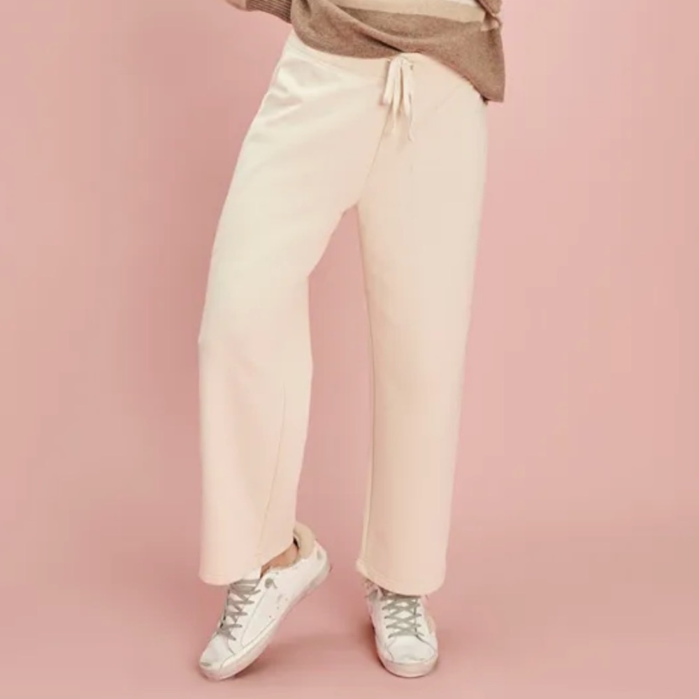 Wide leg crop sweatpant